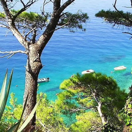 Family Away On The Beach, Free Parking At The House Appartement Marusici (Split-Dalmatia)