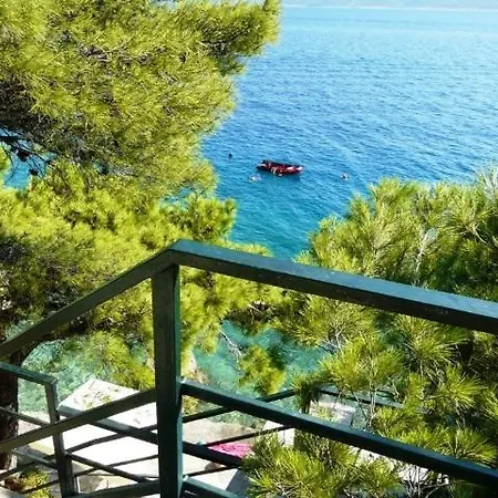 Family Away On The Beach, Free Parking At The House Marusici (Split-Dalmatia)