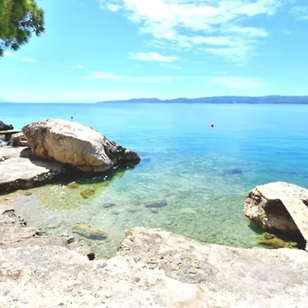 Family Away On The Beach, Free Parking At The House Marusici (Split-Dalmatia)